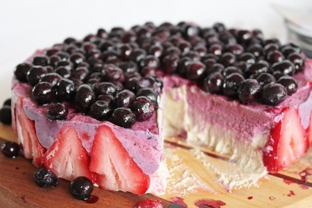 Blueberry Strawberry Banana Ice Cream Cake