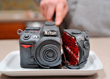Nikon camera cake