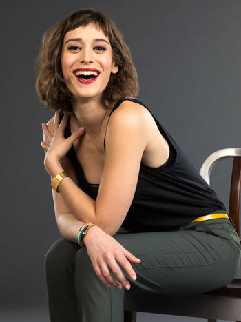 Lizzy Caplan